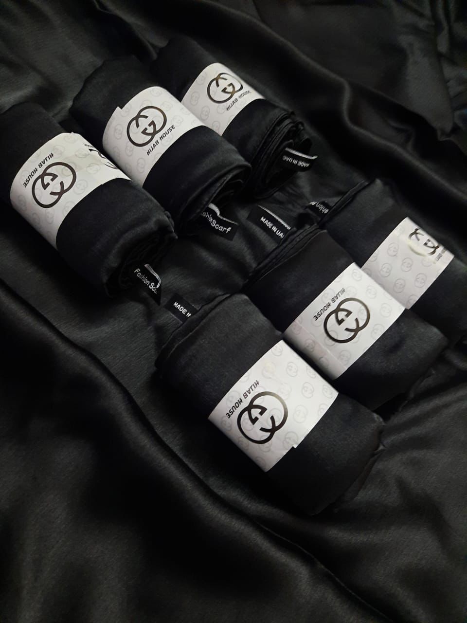 *only black*  Muna satin hijabs