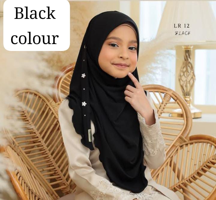 New pattern launched 💕💕💕   Kids scarf look ready to wear hijab