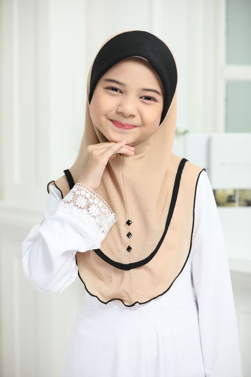 Imported double layer chiffon hijab with awning scuba